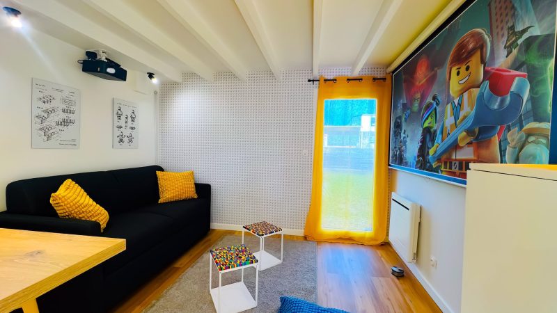 Futurostudio futuroscope - Logement airbnb LEGO - location Futuroscope - salon