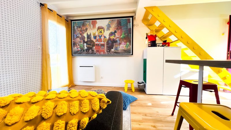 Futurostudio futuroscope - Logement airbnb LEGO - location Futuroscope - videoprojecteur